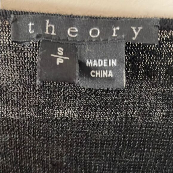 Theory Randelle Sag Harbor Linen Blend Black V-Neck Women's Top - Picture 2 of 7